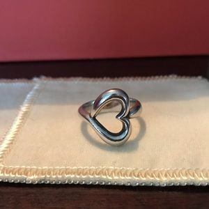 James Avery Retired Abounding Heart Ring